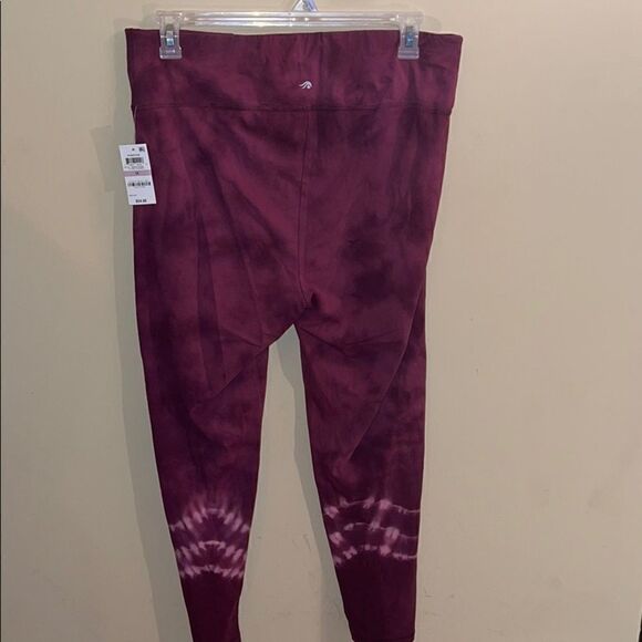 NWT Ideology Red Passion Tie Dyed Pink Activewear - Picture 5 of 5